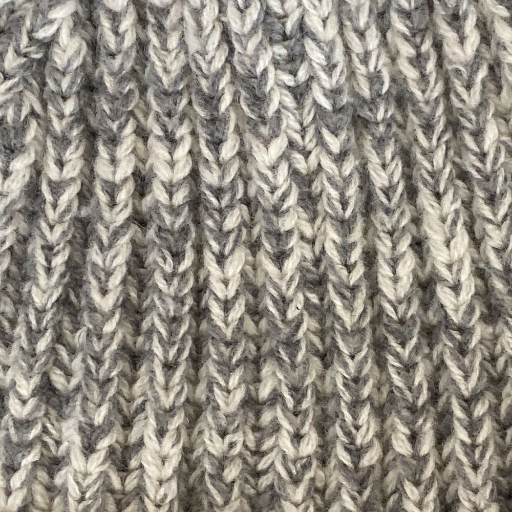 J.Crew knit beanie puff ball neutral feminine gorpcore preppy outdoor winter - Picture 8 of 10
